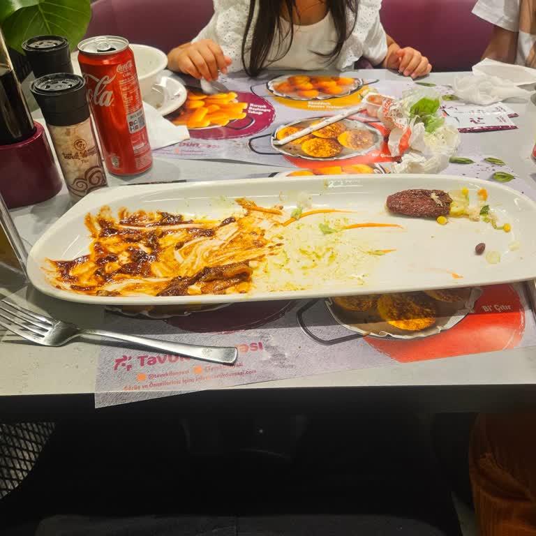 Tavuk Dünyası Fırından Bir Türlü Çıkmayan Ekmek