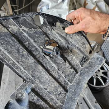 Suzuki Kendiliğinden Düşen Far