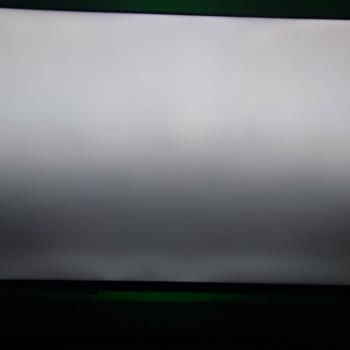 Oppo TV Ekran Kararması