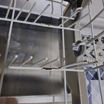 Arçelik Bulaşık Makinesinin Kalitesiz Sepeti