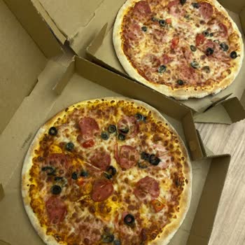 Domino's Kasten Parasını Verdiğim Ürünü Koymaması