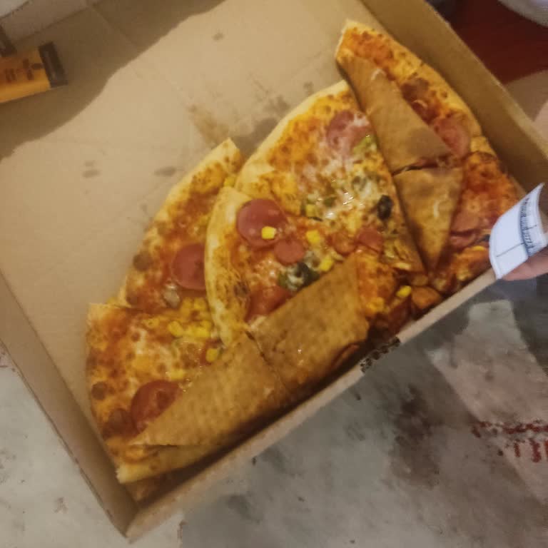 PizzaLazza Özensiz Paketlenmiş Pizza