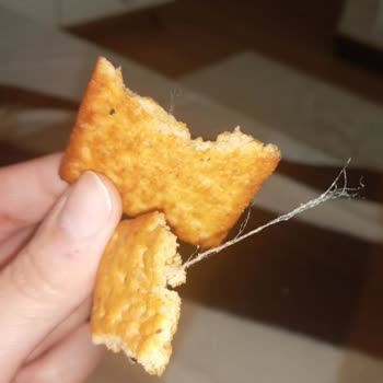 Eti Gıda Paket Bisküvide Beklenmedik Yabancı Madde Bulundu