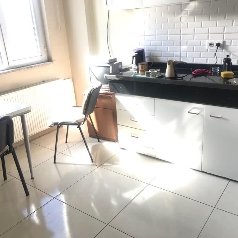 Van İpekyolu PTT Kargo Şirketi