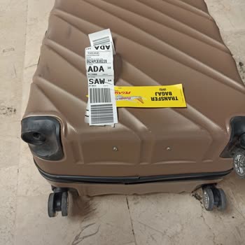 Pegasus Valizimin Tekeri Kırıldı