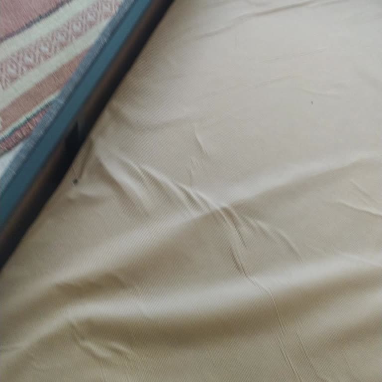 Esme Alışveriş Merkezi Esmede Servis Sıkıntı