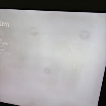 Sony Eurasia Xr65x90j Ekranında Kara Lekeler