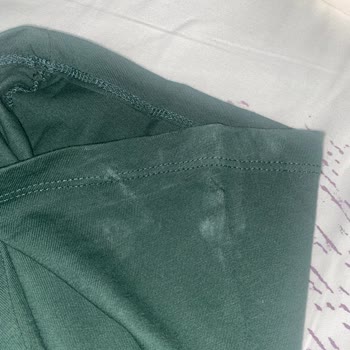 DeFacto Ürünlerinin Renk Atması