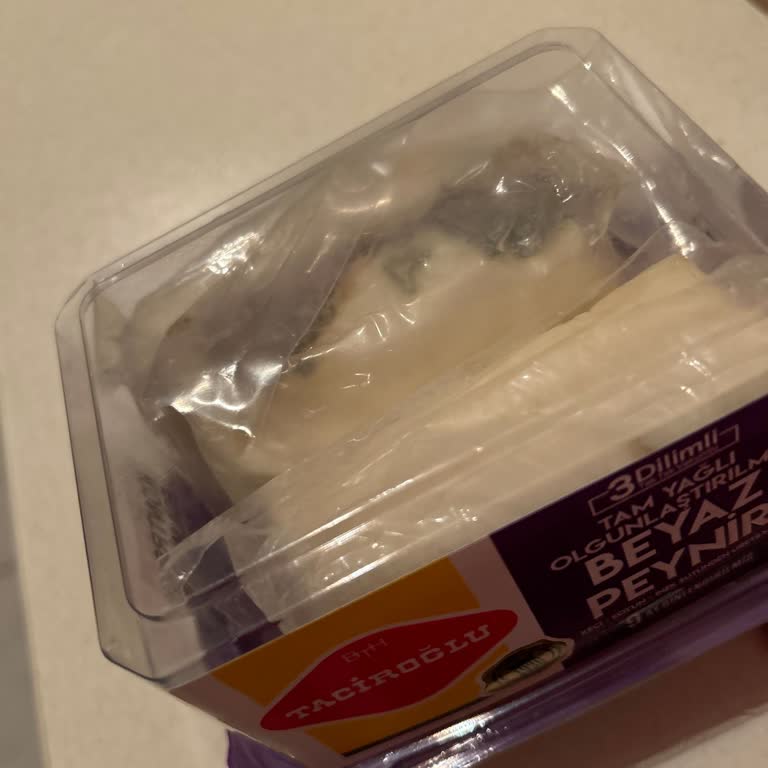 Taciroğlu Marka Küflenen Peynir