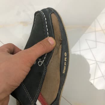 Greyder Ayakkabıda Derinin Yırtılması