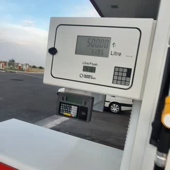 Petrol Ofisi Şubelerinde Tabela Ve Pompa Fiyat Farkı Dikkat!