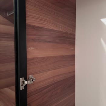 Larmina Mobilya Toptan Ve Perakende Satış Mağazası