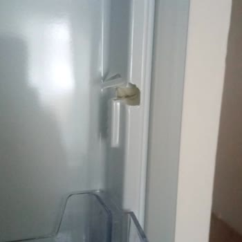 Beko Buzdolabı Kırık Geldi, Değişim Yapılmıyor