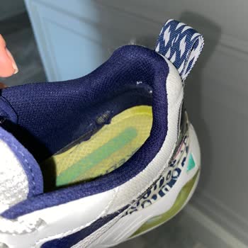 Skechers Ayakkabının Kalitesizliği Kesinlikle Bir Daha Almayacağım