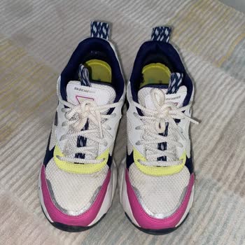 Skechers Ayakkabının Kalitesizliği Kesinlikle Bir Daha Almayacağım