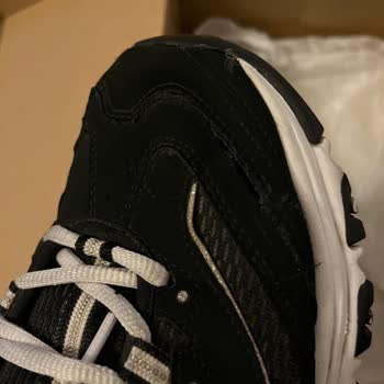 Skechers Marka Ayakkabıda Garanti Yalanı!
