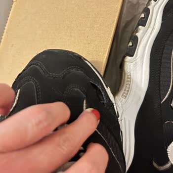 Skechers Marka Ayakkabıda Garanti Yalanı!