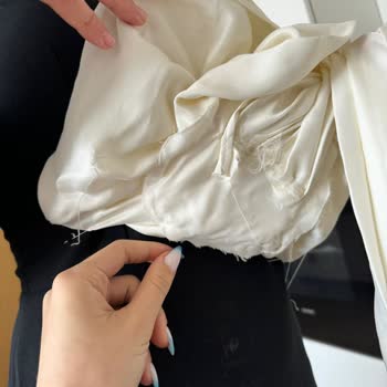 Blanche Atelier Shop Kalitesiz Kumaş Ve İşçilikten Kaynaklı Hayal Kırıklığı