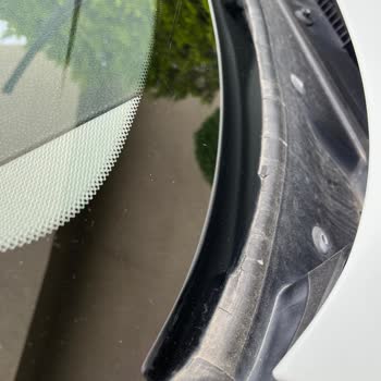 BMW Cam Fitili Deformesi