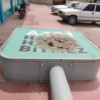 A101 Reklam Tabelası Kaldırmaması