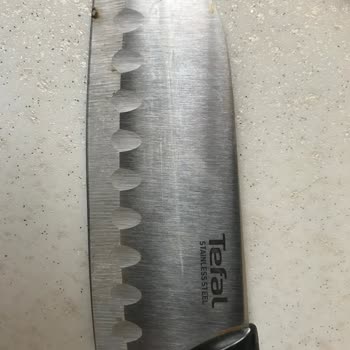 Tefal Ng 22/05 Santoku Bıçağındaki 3. Kullanım Sonrası Oluşan Paslanma