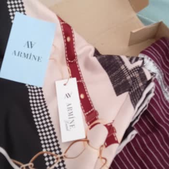 Esarpevin (Instagram) Şikayet Var