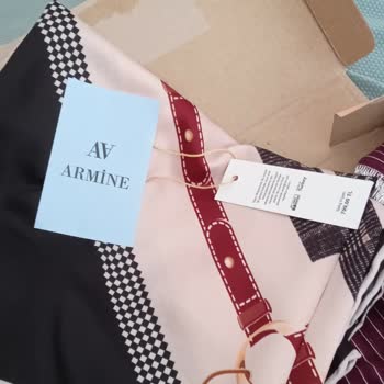 Esarpevin (Instagram) Şikayet Var