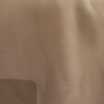 Oysho Refused to Refund Defective Tracksuit