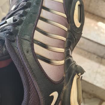 Nike Ayakkabı Tabanı Ayrılma