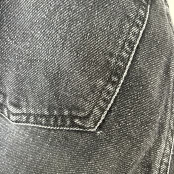 Mavi Jeans Yırtılmaya Deforme Oldu