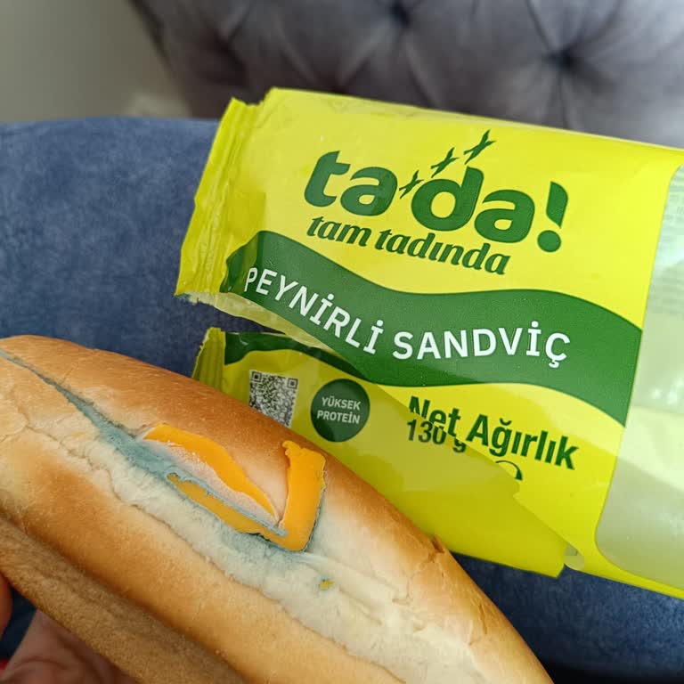 BİM Tada Sandviç Küflü Çıktı