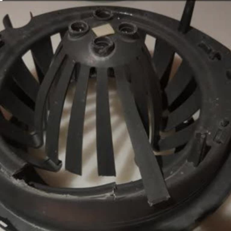 Vileda Sıkma Aparatı Kırıldı.