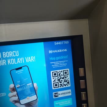 Halkbank ATM Sinin El Koyduğu Parayı İade Etmemesi