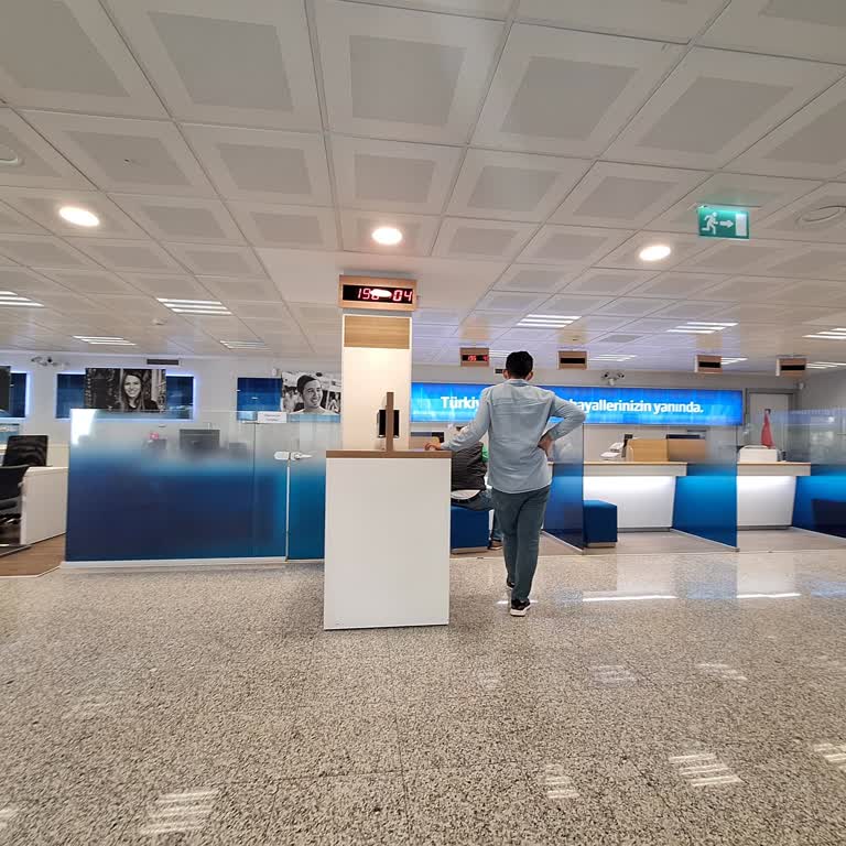 Is Bankası Siteler Şubesi Çalışan Yetersizliği