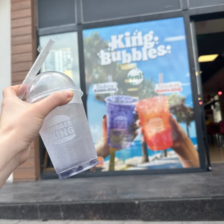 Burger King Ürünün Çok Farklı Görünmesi