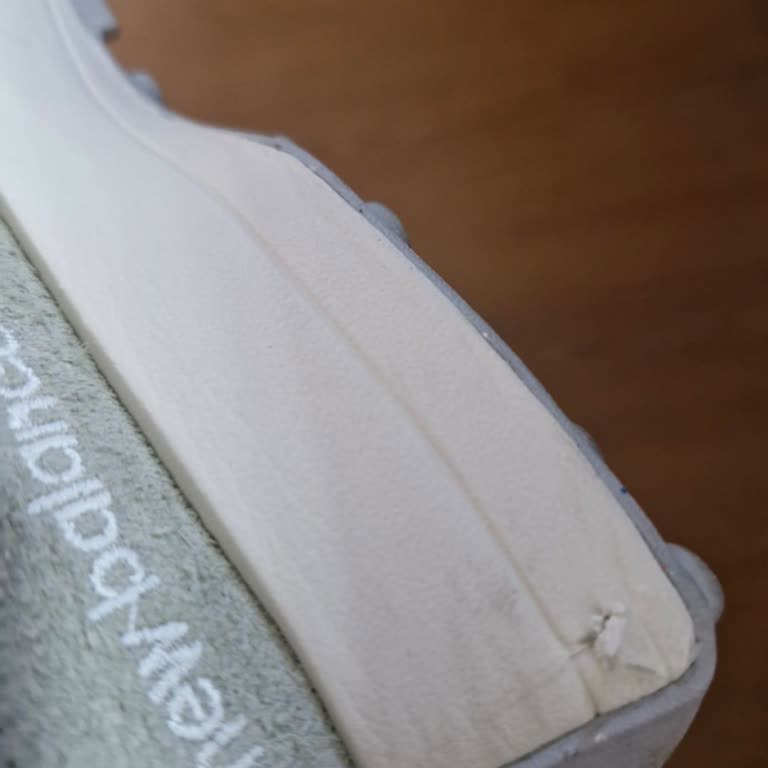 SuperStep New Balance Ayakkabıda Topuk Soyulması Ve İade Sorunu