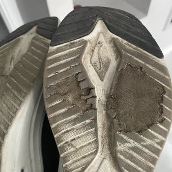Skechers Kısa Sürede Yıpranan Ayakkabı