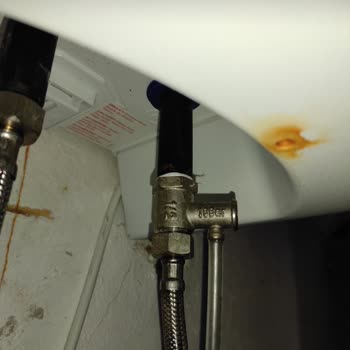 Vestel Termosifonlar Sorunlu, Su Kaçırıyor