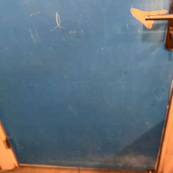 İnegöl AVM Bebek Oda Bakımı Değil Bakımsızlığı
