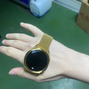 Upwatch Kordon Kararması Ve Pil Hakkında