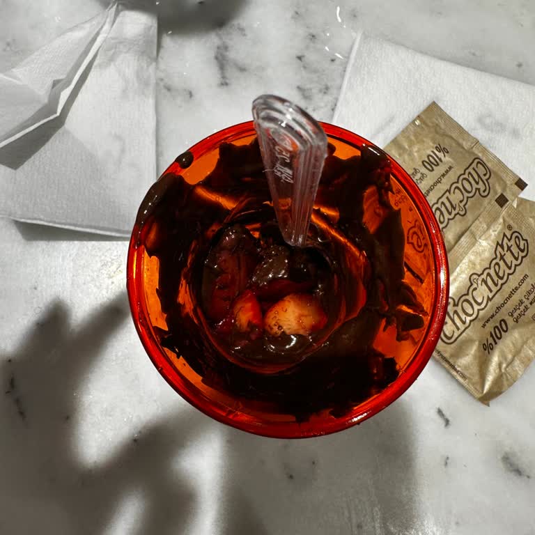 Chocnette Yetersiz Malzeme Konulması