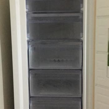 Profilo TV Derin Dondurucu Profilo Sıfır Ürün Aldım Ama Kapı Lastikleri Sararmış