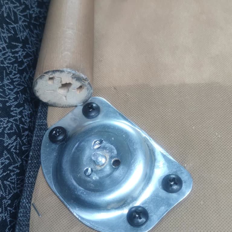 Vivense Mutfak Masası Sandık Ayağının Bir Türlü Gelmemesi