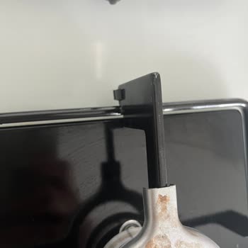 Bosch Ankastre Ocak Yanık Ve Soyulma Problemi