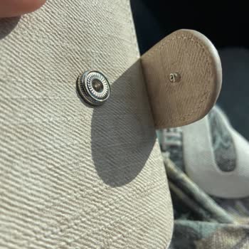 Benetton Cüzdan Çıtçıtı Hemen Koptu