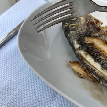 Ada Balık Et Restaurant (İzmir) Çok Kötü Bir Deneyimdi