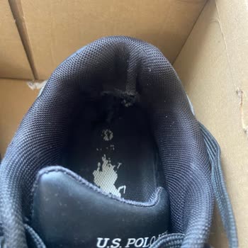 FLO Ayakkabı 2 Ayda İçi Parçalanan Ayakkabı Ve Servis Mağduriyeti