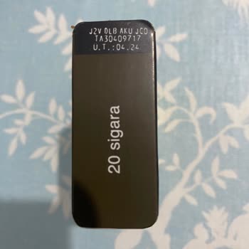 Parliament Night Blue Kalite Düşmesi Ve İçleri Boş Olması