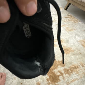 Skechers Ayakkabı Kalitesizliği Ve Garanti Sonuçsuzluğu