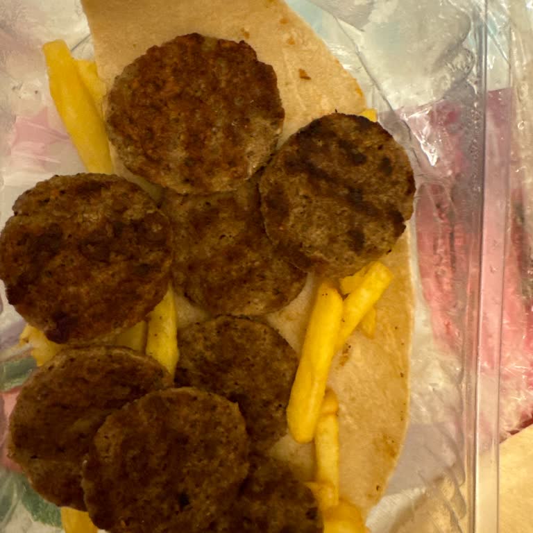 Erdemli Usta Dönerci Özensiz Siparişi!